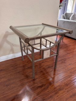 End table