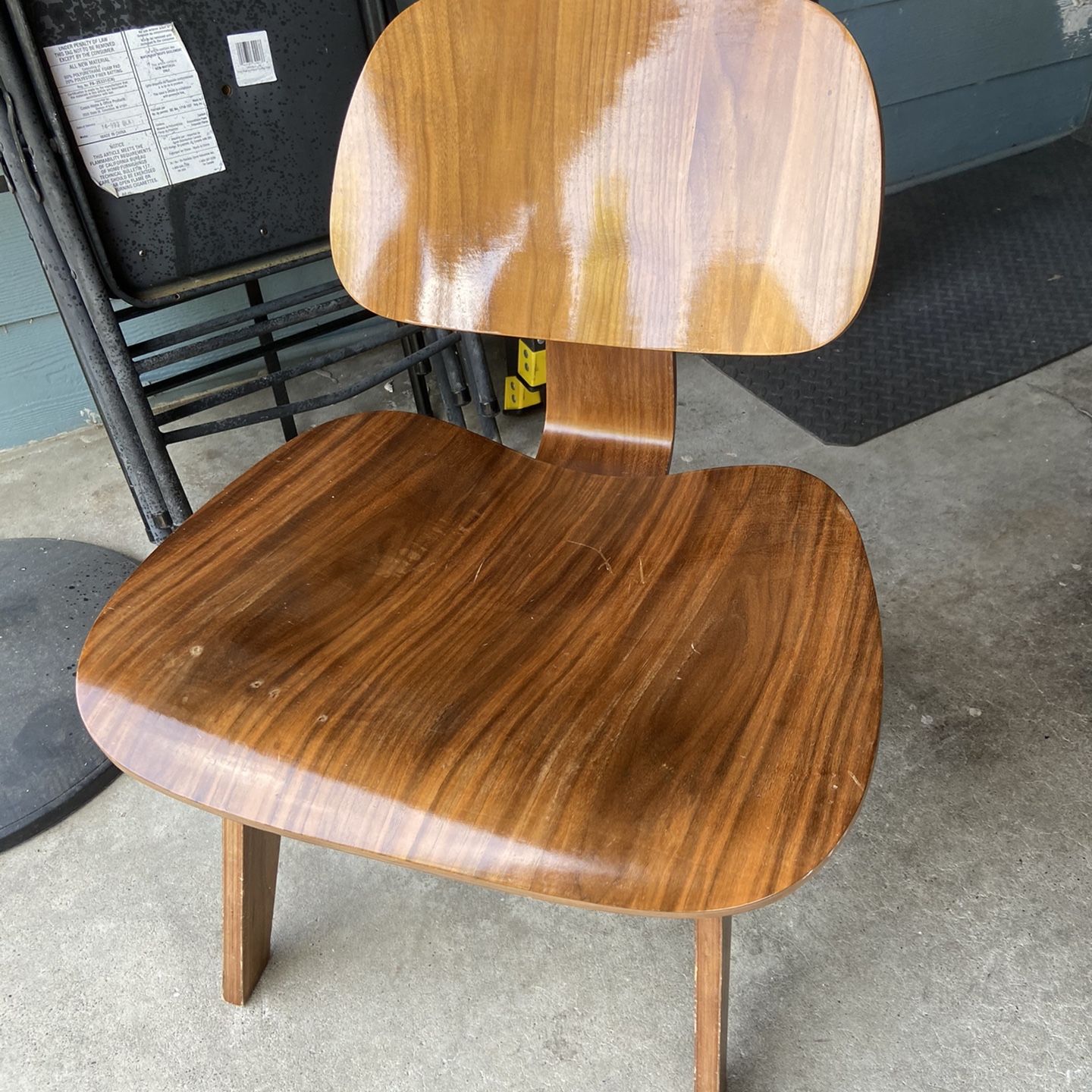 Eames potato chip chair new arrivals