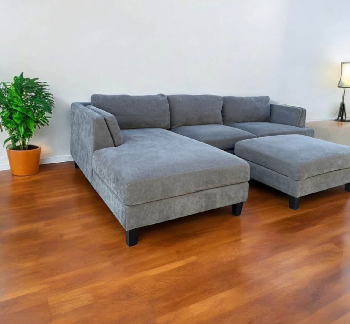 Costco Sectional Couch With Ottoman 🛻Delivery Available🛻