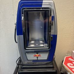 Brand New RED BULL 4 CAN COOLER