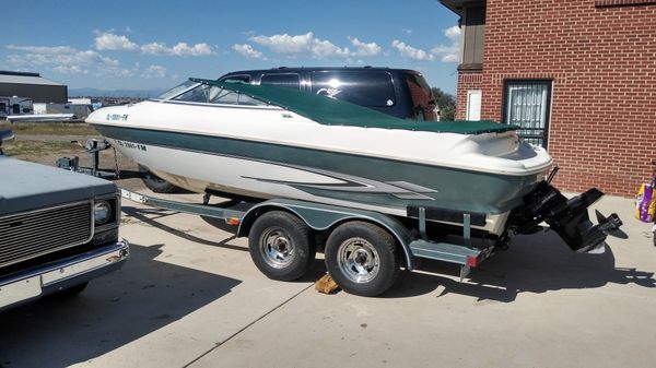 1996 glastron 20 ft boat