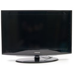 Samsung 32” TV w/ Remote – great condition