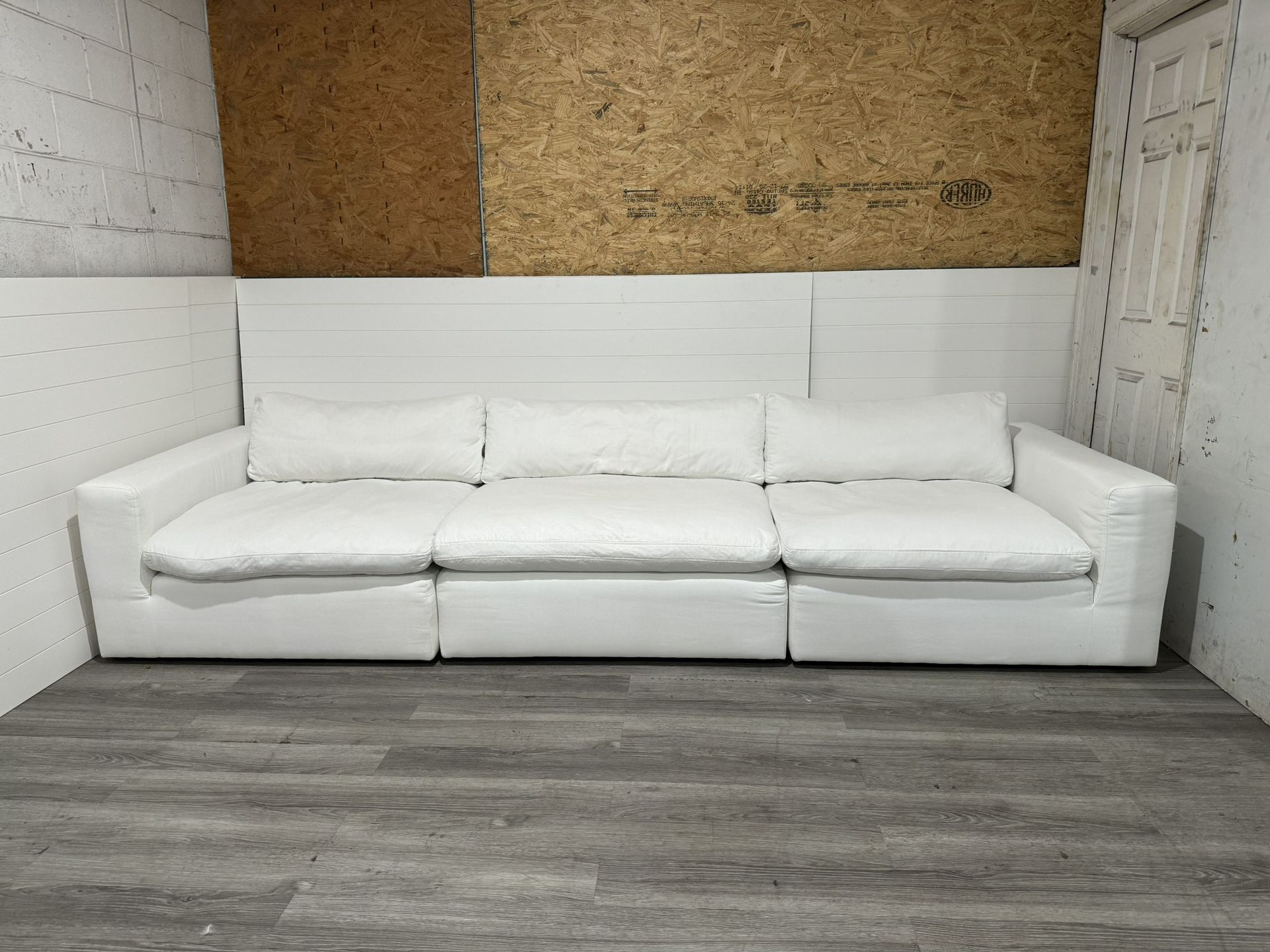 Modani Cloud Couch - FREE DELIVERY