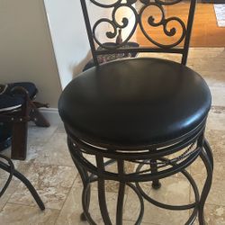 Swivel Bar Stool