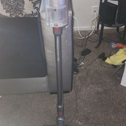 Dyson Cordless Vacuum 