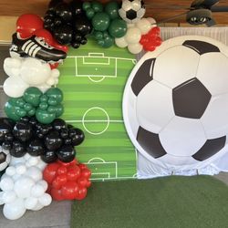 Soccer Birthday Party Balloon Decor