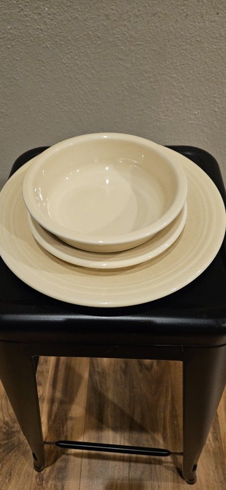 Fiestaware Dinner Set