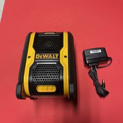 Dewalt 20V MAX Cordless Bluetooth Speaker 