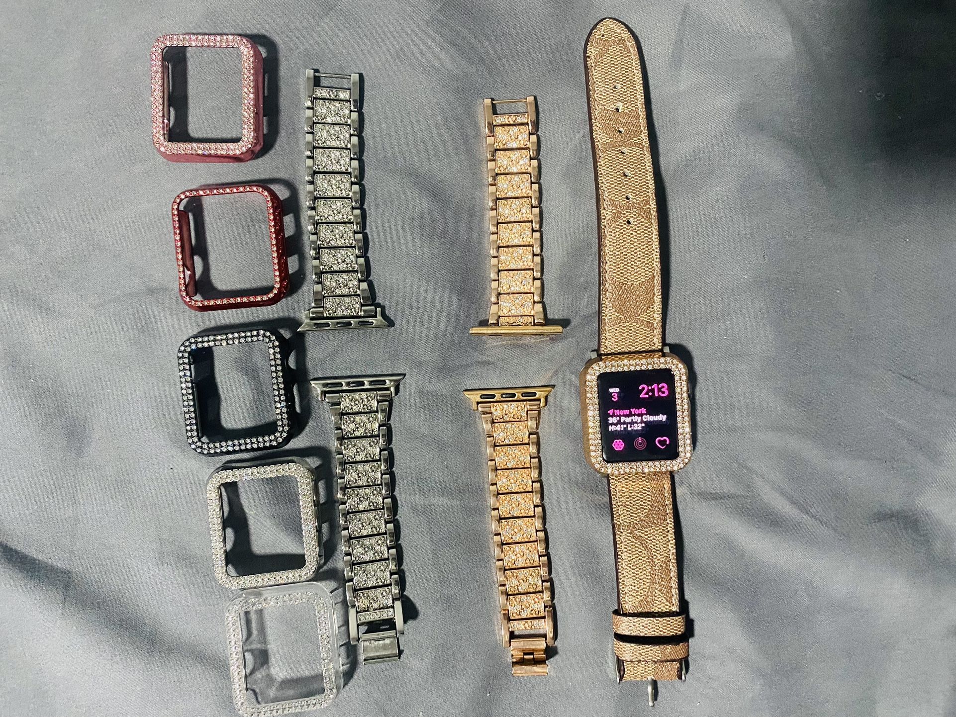 Apple Watch Series 3, Includes bands and bumpers, read description 