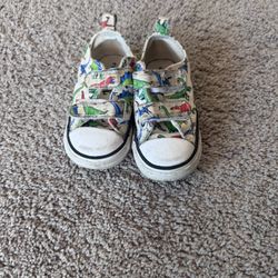 Converse Toddler Size 6