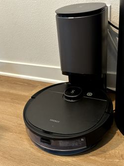 Ecovacs DEEBOT T8 AIVI Vacuuming and Mopping Robot with Auto-Empty Station