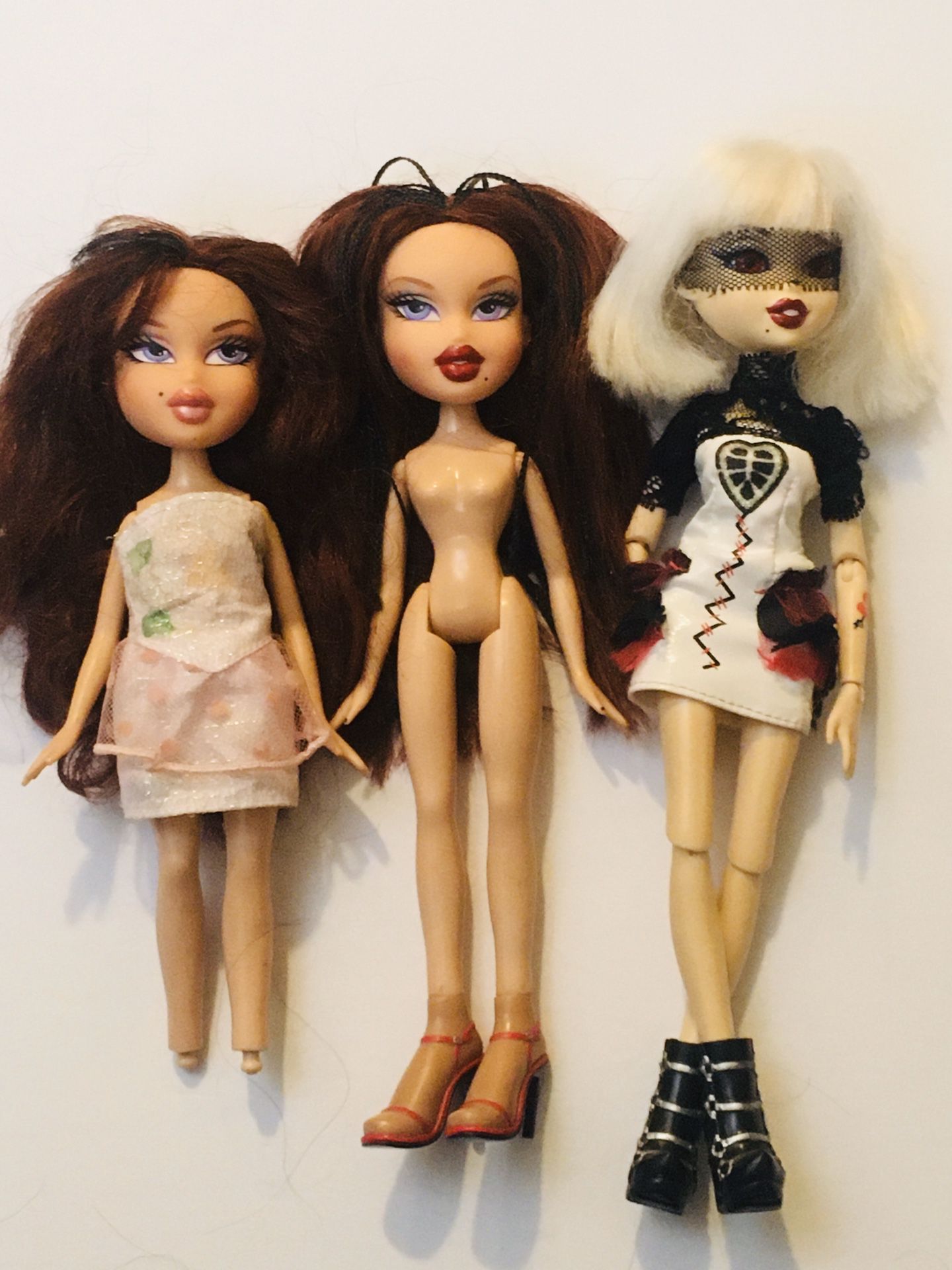 Bratz dolls