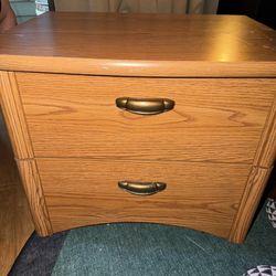 Wooden Sturdy Nightstand 