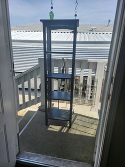 FREE Wood cube shelf