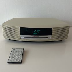 BOSE Wave Music System CD + Remote 