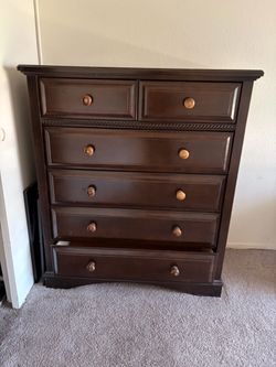 6-drawer tall dresser