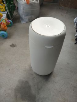 DIAPER GENIE