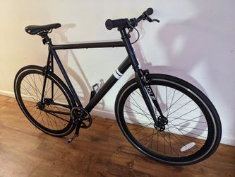 Sole Bicycle (Model: Overthrow)