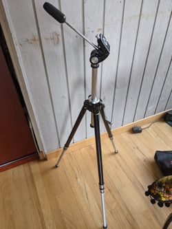 Eddie Blacks Sportsman tripod