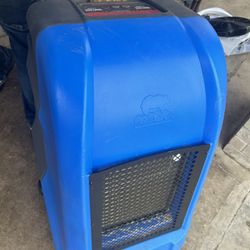 Dehumidifier 