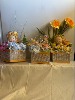 Set of 3 Decorative Floral Figurine Arrangements
