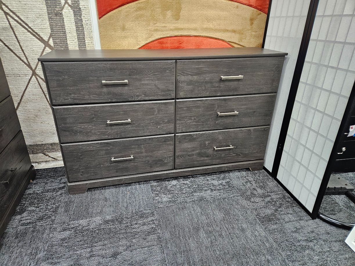 New Ashley belachime gray color 6 drawer dresser only special