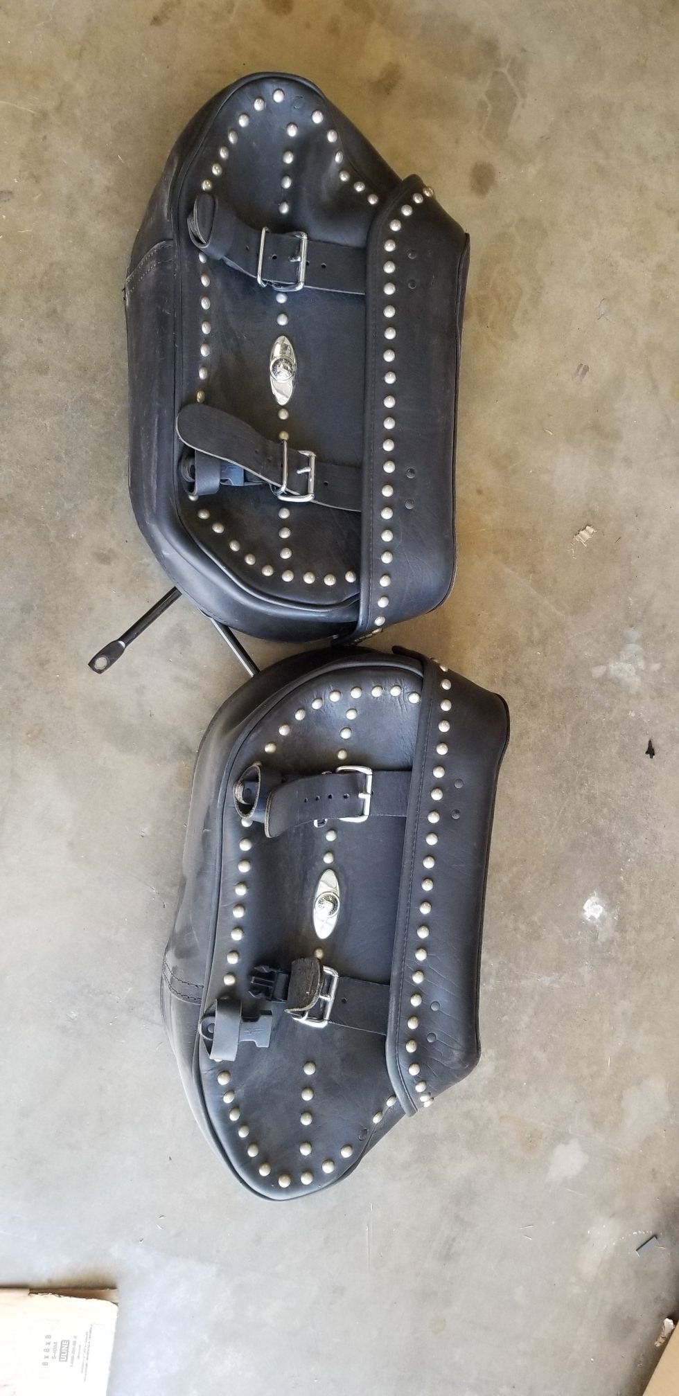 Harley Davidson original side bags leather studded