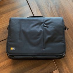 Case logic Laptop Bag