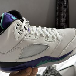 Air Jordan 5 “Grape” Men’s Size 10