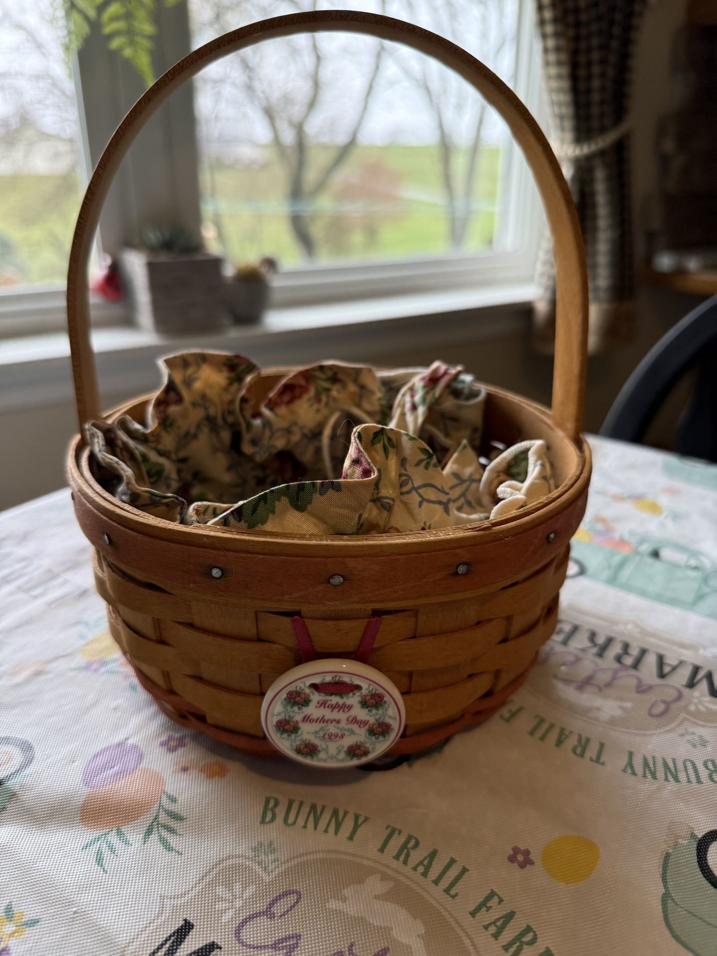 Longaberger 1998 Mothers Day Basket