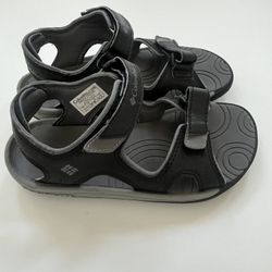 Kids Size 1 Columbia Sandals 
