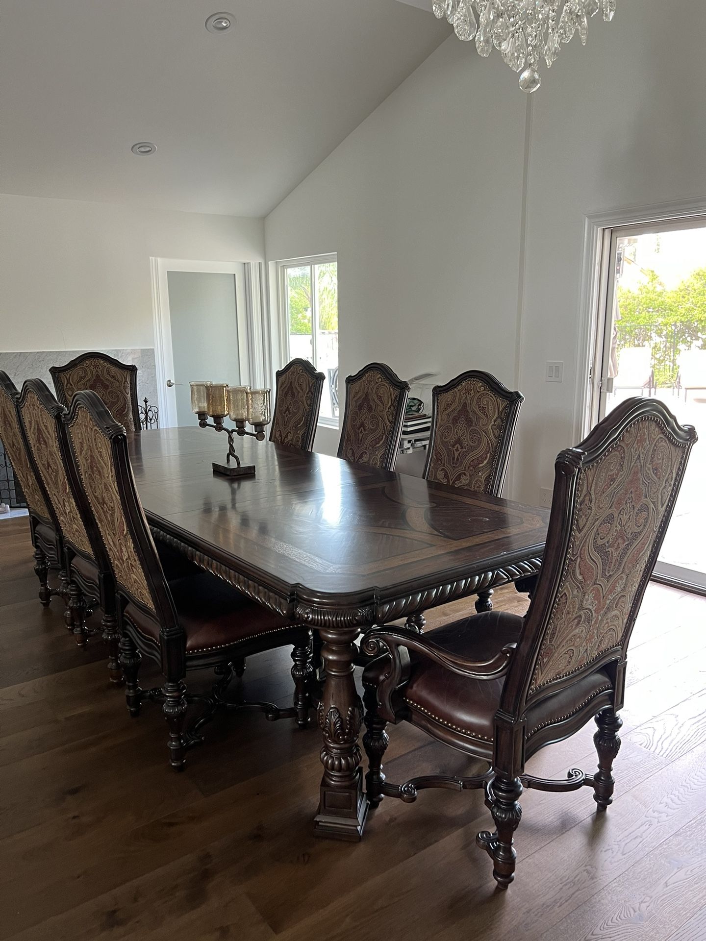 Expandable Dining Table With 8 Chairs