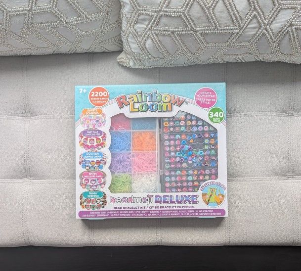 NIB Rainbow Loom Beadmoji Deluxe Bead Bracelet Kit