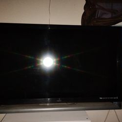 55' Screen Tv