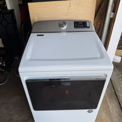 Maytag Electric Dryer 