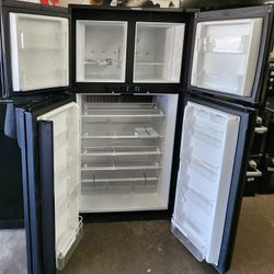 Dometic Fridge