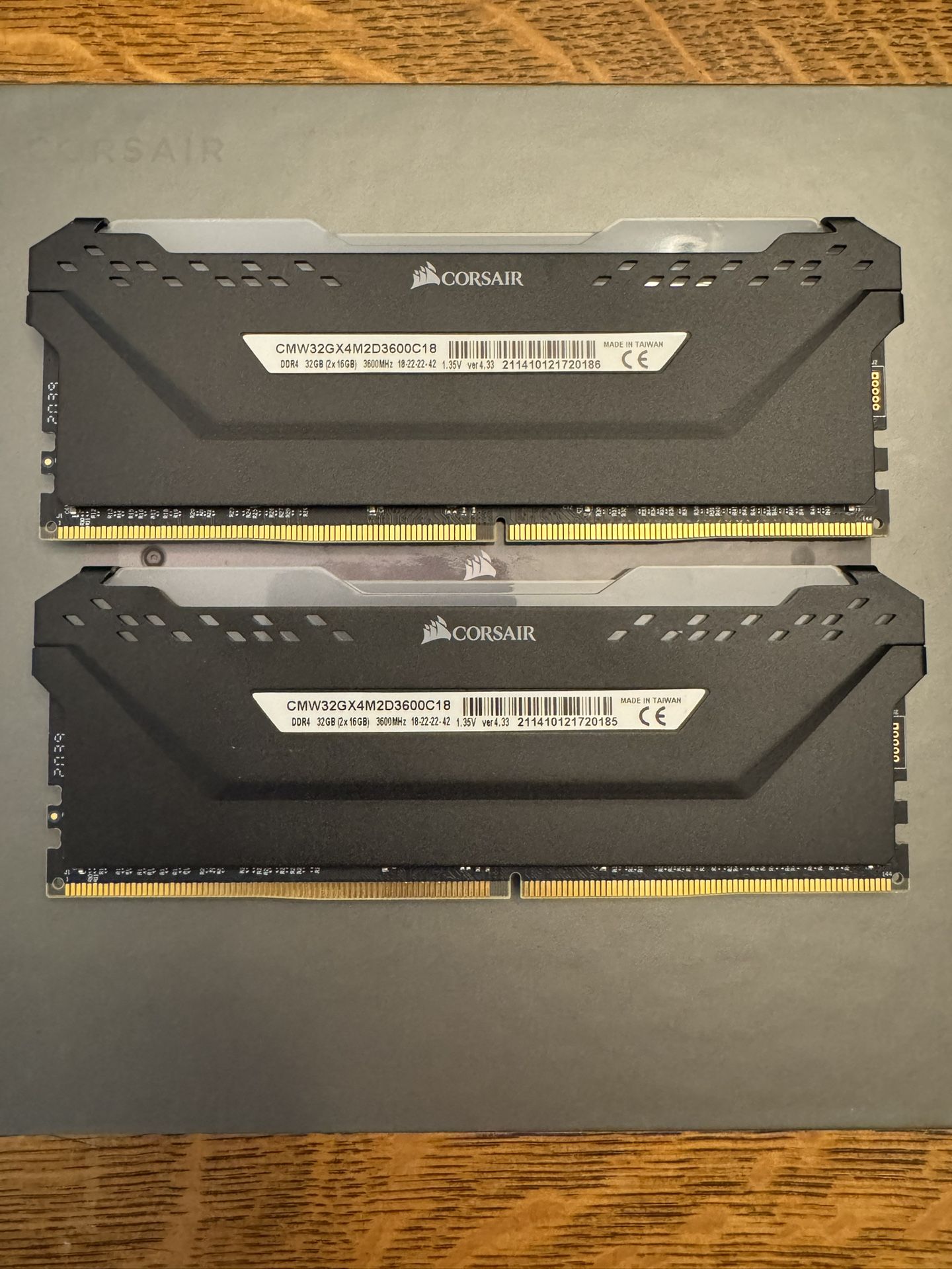 Corsair Vengeance RGB Pro 32GB (2x16GB) RAM DDR4 3600MHz 
