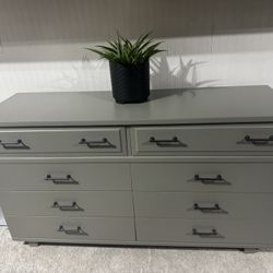 Wood Dresser