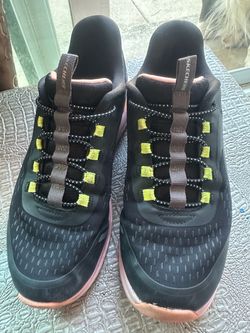Girls Skechers Shoes