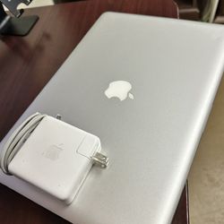 MacBook Pro 9