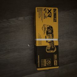 DEWALT XR oscilating Multi Tool