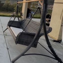 FREE Outdoor Swinging Bench