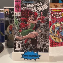Amazing Spider-Man #28 - Exclusive Variant