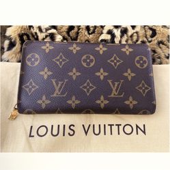 Louis Vuitton Porte Monnaie monogram zippered wallet