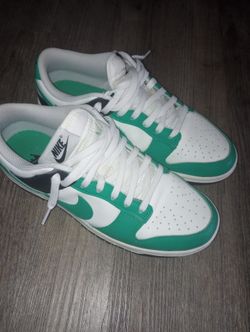 Nikes SB Dunks