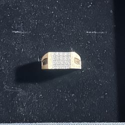 10k Gold Ring Size 10.5 4.2 Grams 