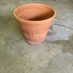 12x13 Clay Planter 