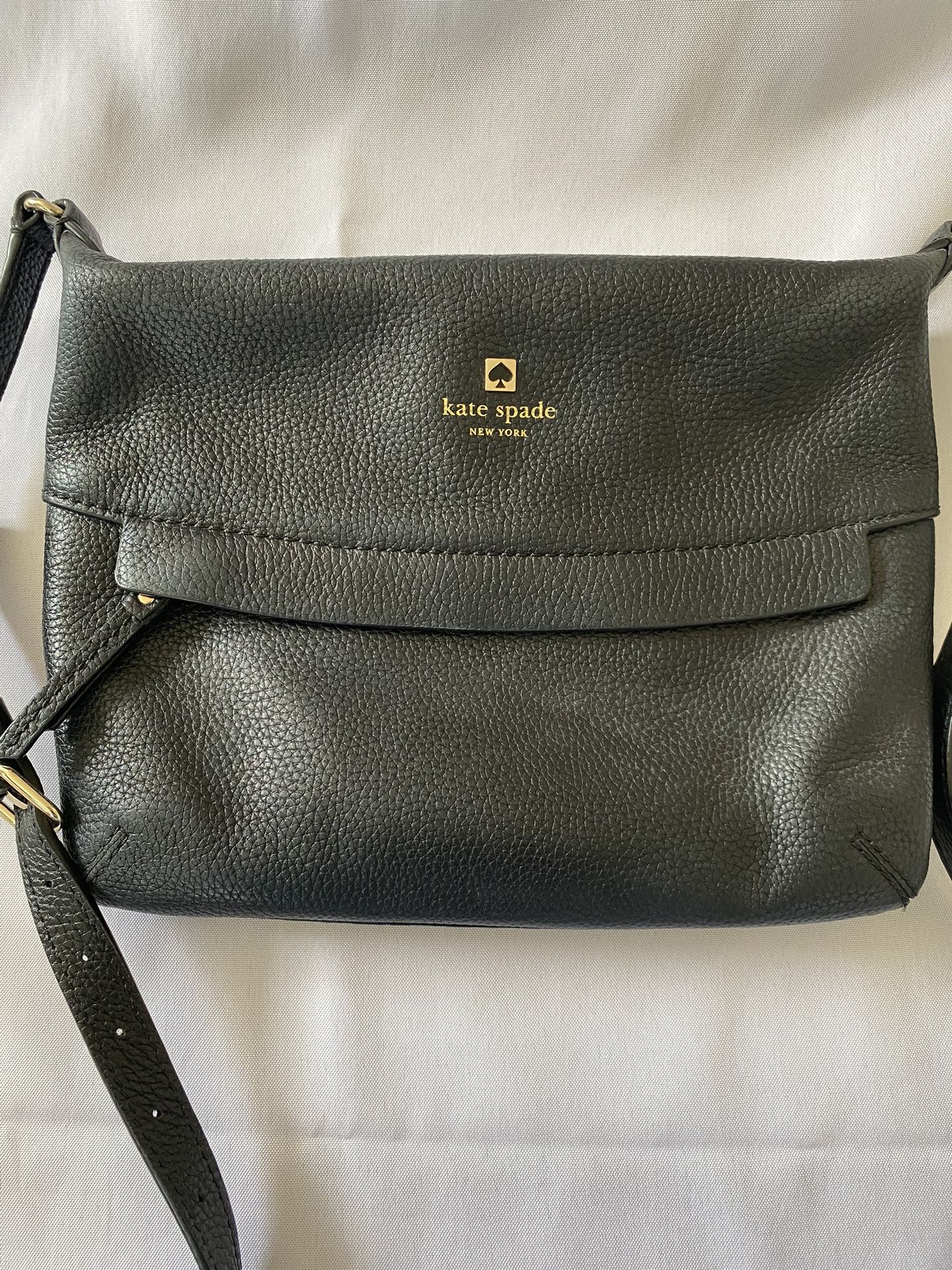 Black Kate Spade Crossbody Purse 