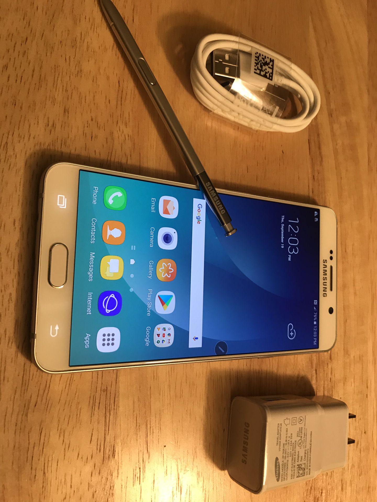 Samsung galaxy note 5 Factory unlocked 32gb Perfect condition