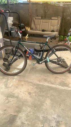 TREK 26”